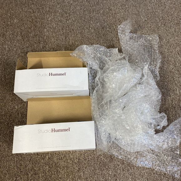 1996 Goebel Studio Berta Hummel Nativity Set - 6 - Cards & Boxes 3 Kings, Jesus - Picture 6 of 16